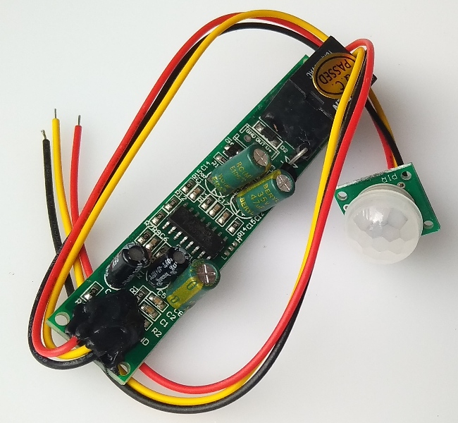 12V PIR Датчик за Движение 12V PIR Датчик за Движение